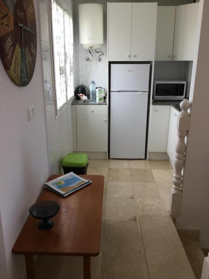 Lovely 2 Bedroom Holiday Apartment In Central Caleta De Fuste Exterior photo